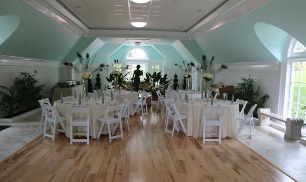 46' x 75' Custom Wedding Barn Interior