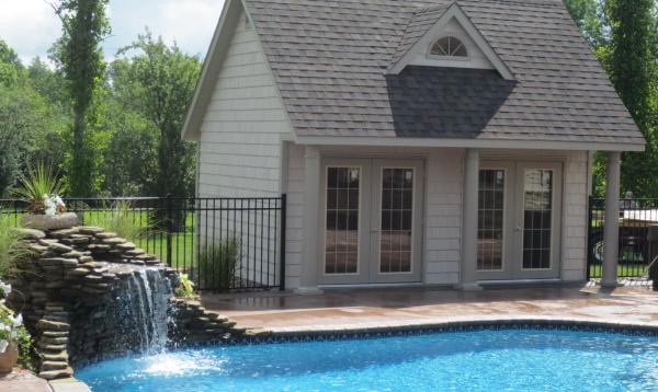 15' x 18' Heritage Pool House (vinyl shake siding) 