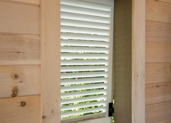 Window vents in 12' x 24' Belmar Pavilion with Everlast Outdoor Kitchen in Sellersville PA