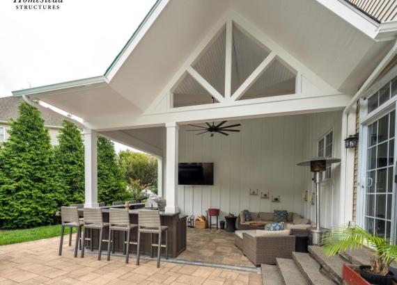 14' x 20' Attached Vintage Pavilion with Outdoor Kitchen & Bar in Phoenixville, PA