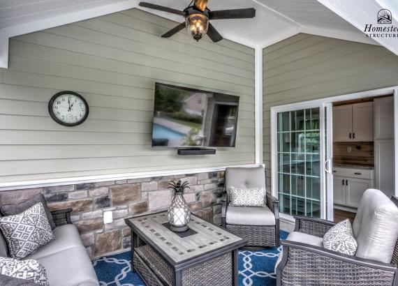 Porch area of 16' x 20' Wellington Pool House in Royersford PA