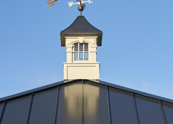 Cupola and metal roof on 18x18 Avalon