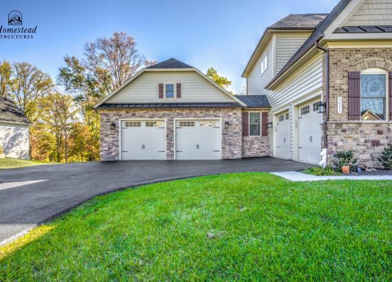 28' x 22' Classic 2-Car Attached Garage in Clarkesville MD