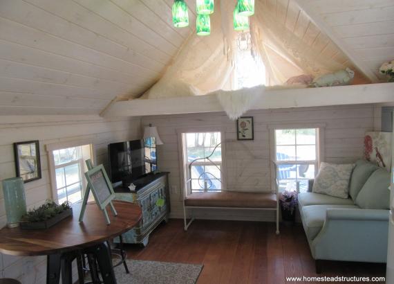 Interior & sleeping loft of the White House