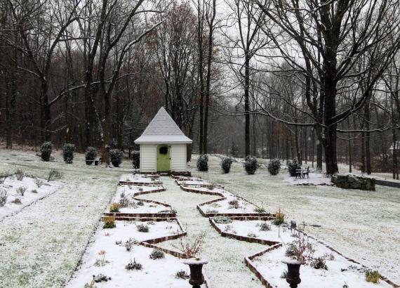 Snowy Zenith Garden Tower