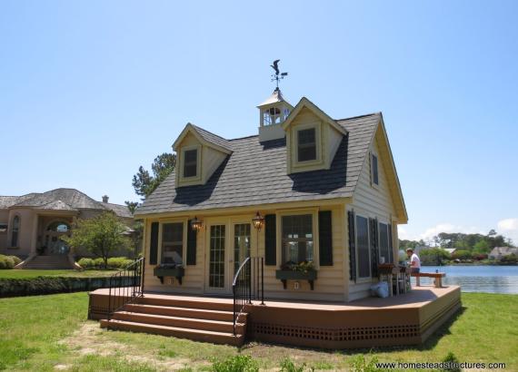 Tiny House on a Lake front with 2nd floor